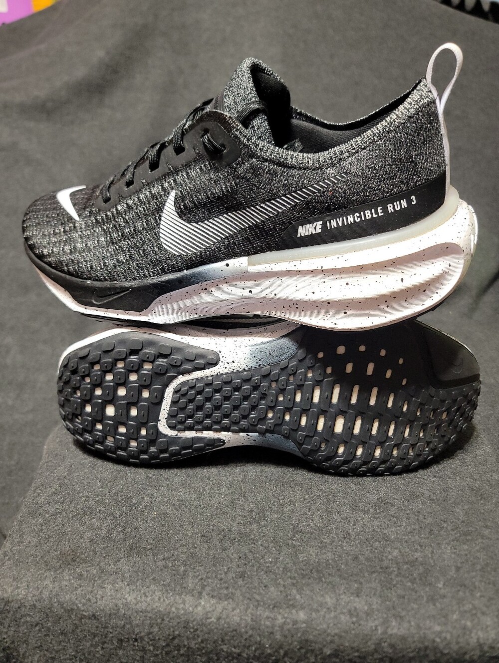 Nike ZoomX Invincible Run Flyknit 3 Men’s Running Shoes –Black/White